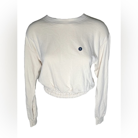NWT Abercrombie & finch woman’s crew neck sweater - Picture 1 of 5